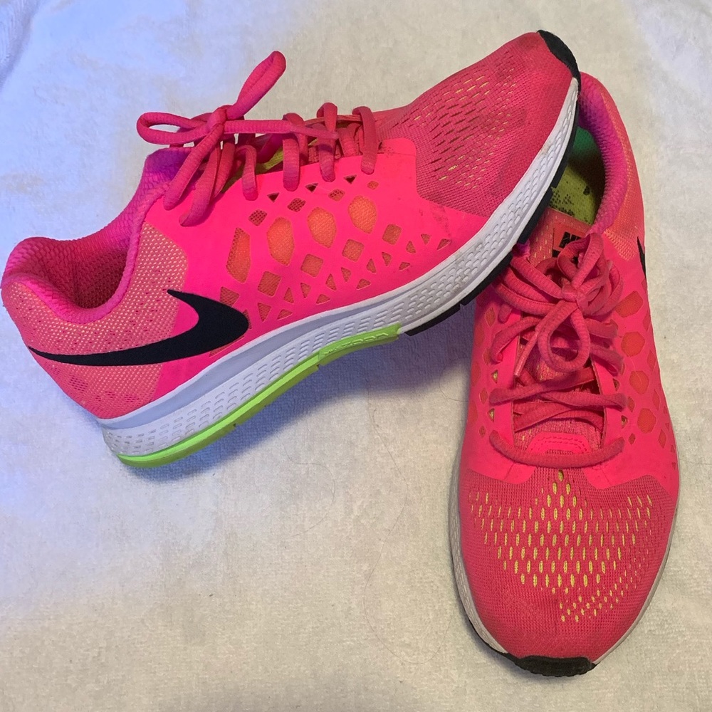 NIKE Pegasus 31